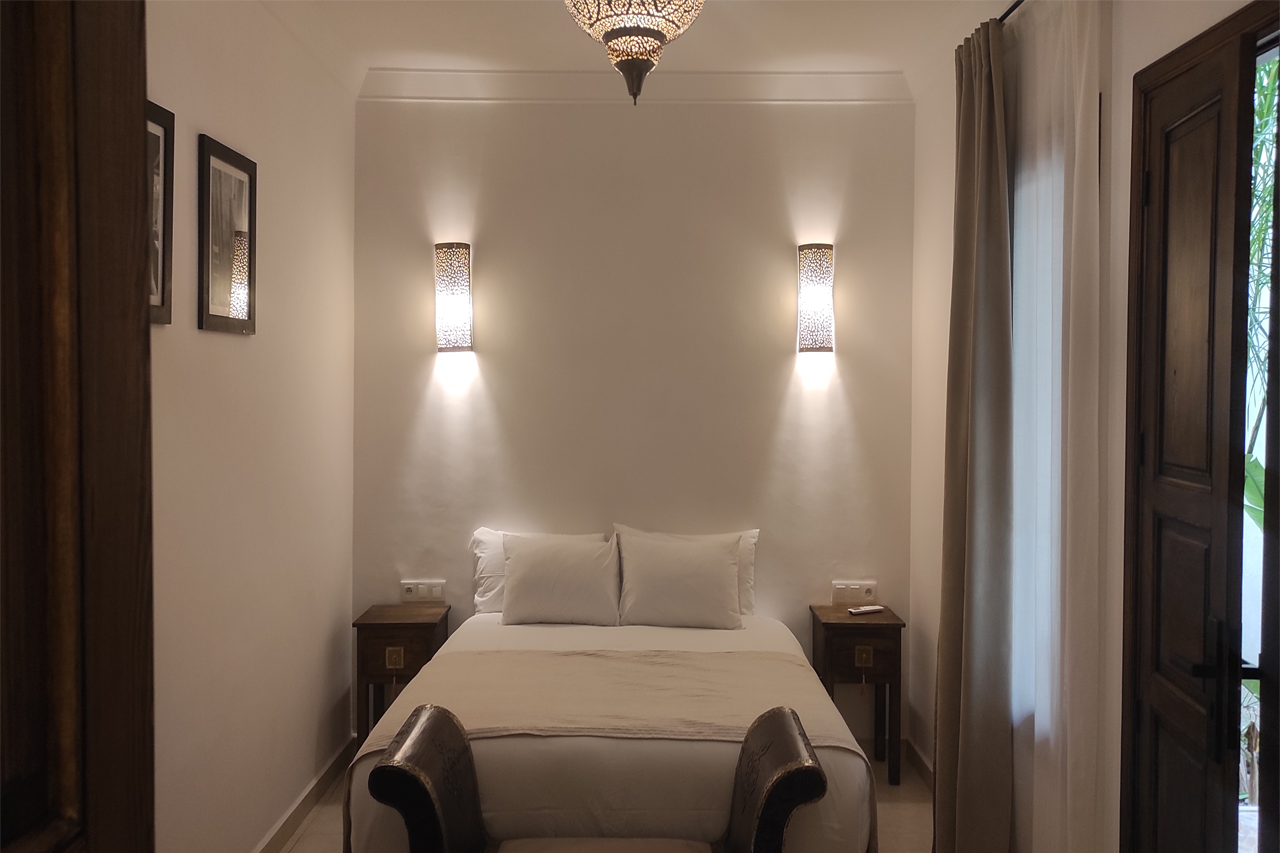 Sarin Room